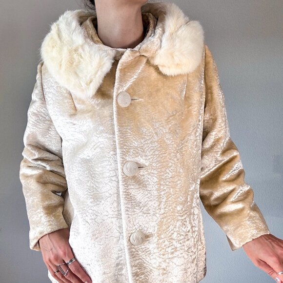 Vintage Mink Collar 3/4" Coat in Cream Size small - Picture 9 of 10
